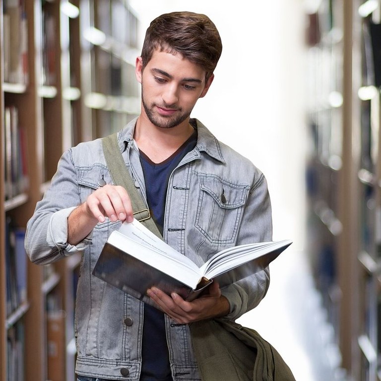 college-student-3500990_1280.jpg