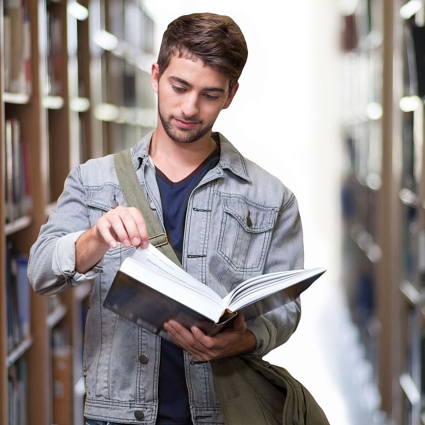 college-student-3500990_1280.jpg