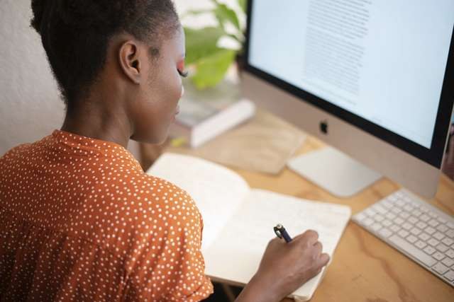 aa Arbeitsplatz Ergo 1 web