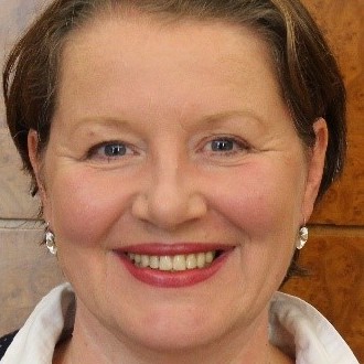 Portrait-Regina16.jpg